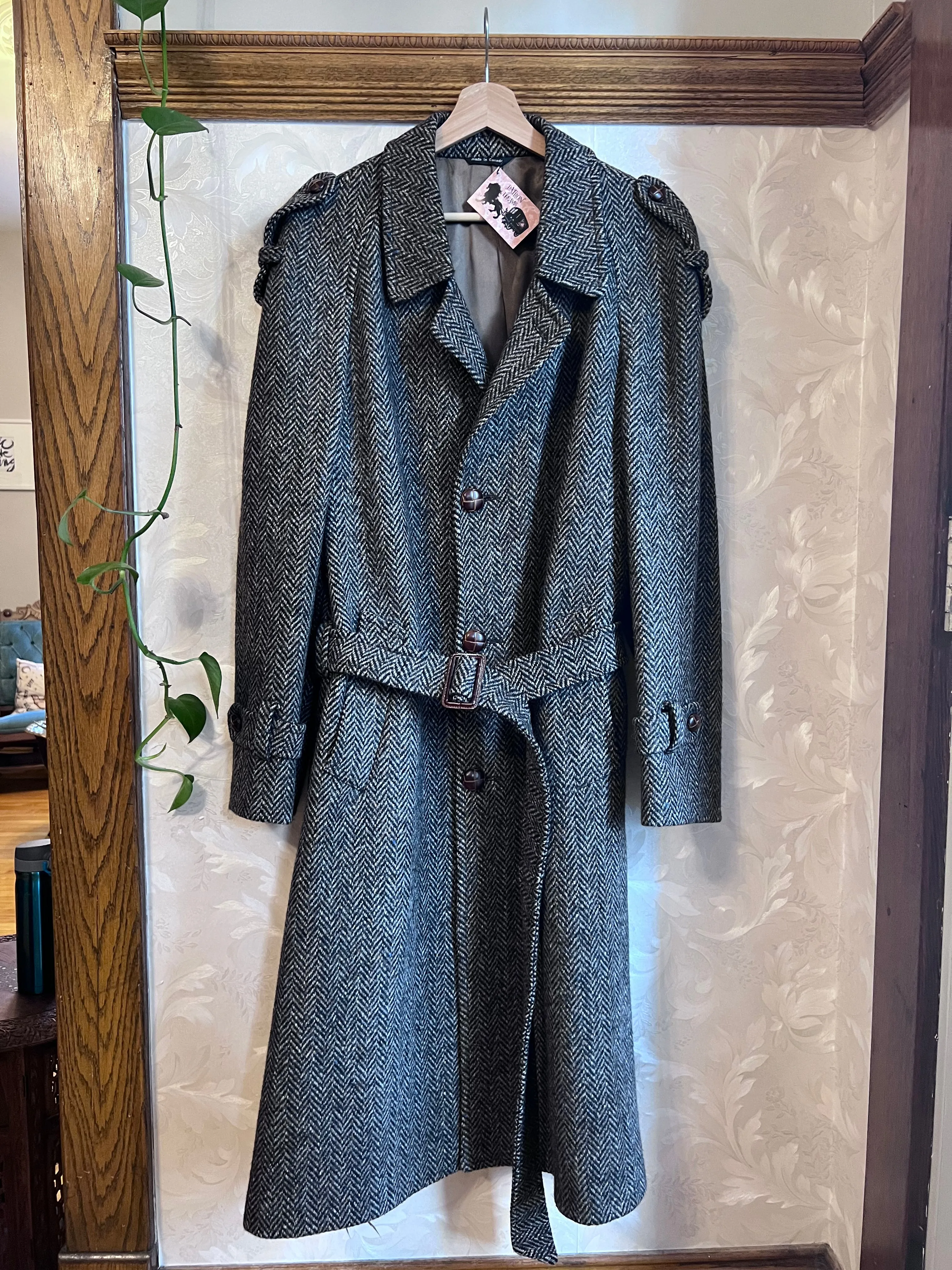 Vintage 80's Wool Herringbone Tweed Trench Overcoat ("Men's" XL)